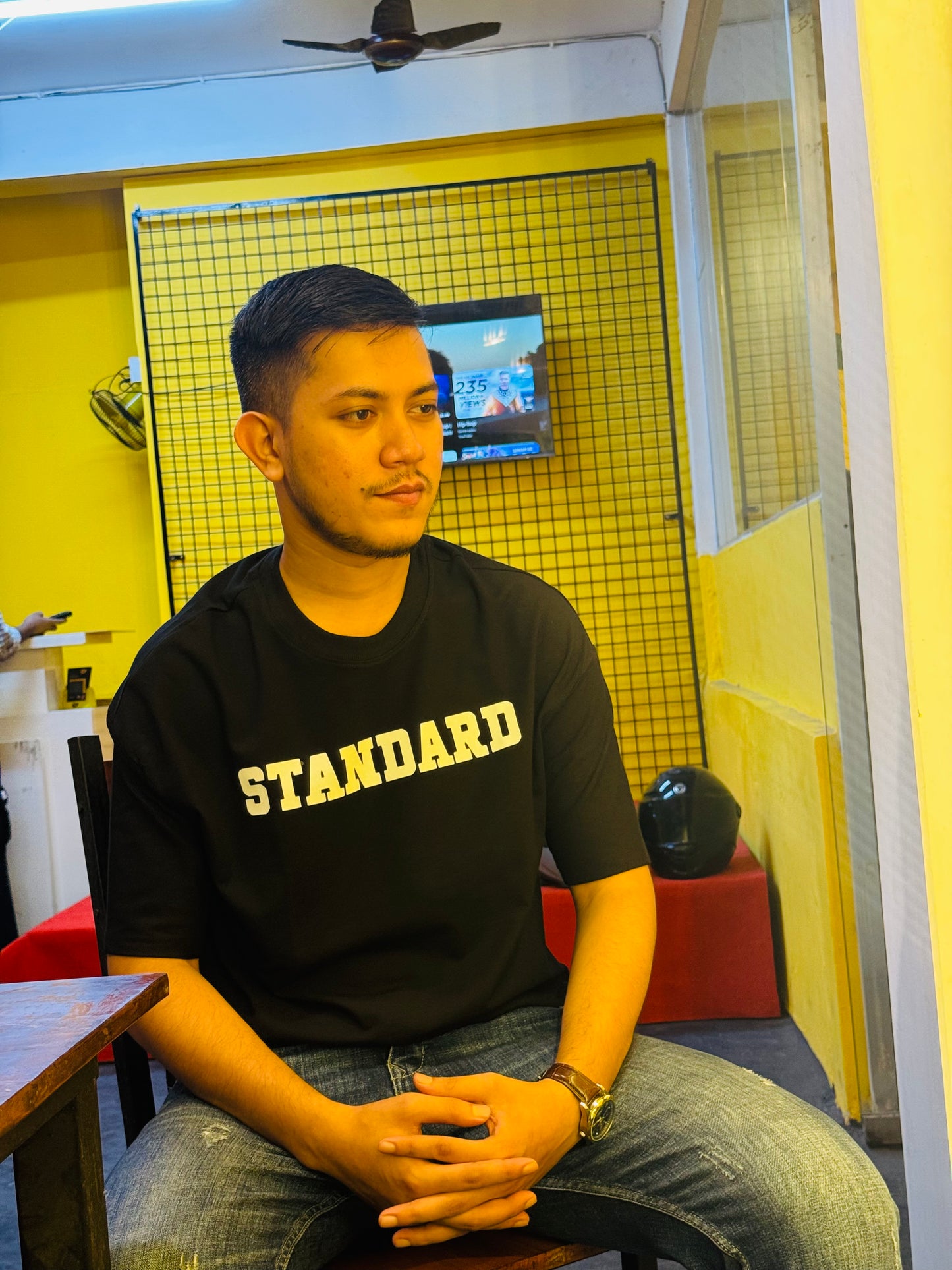 Standard - Drop Shoulder Print T-Shirt